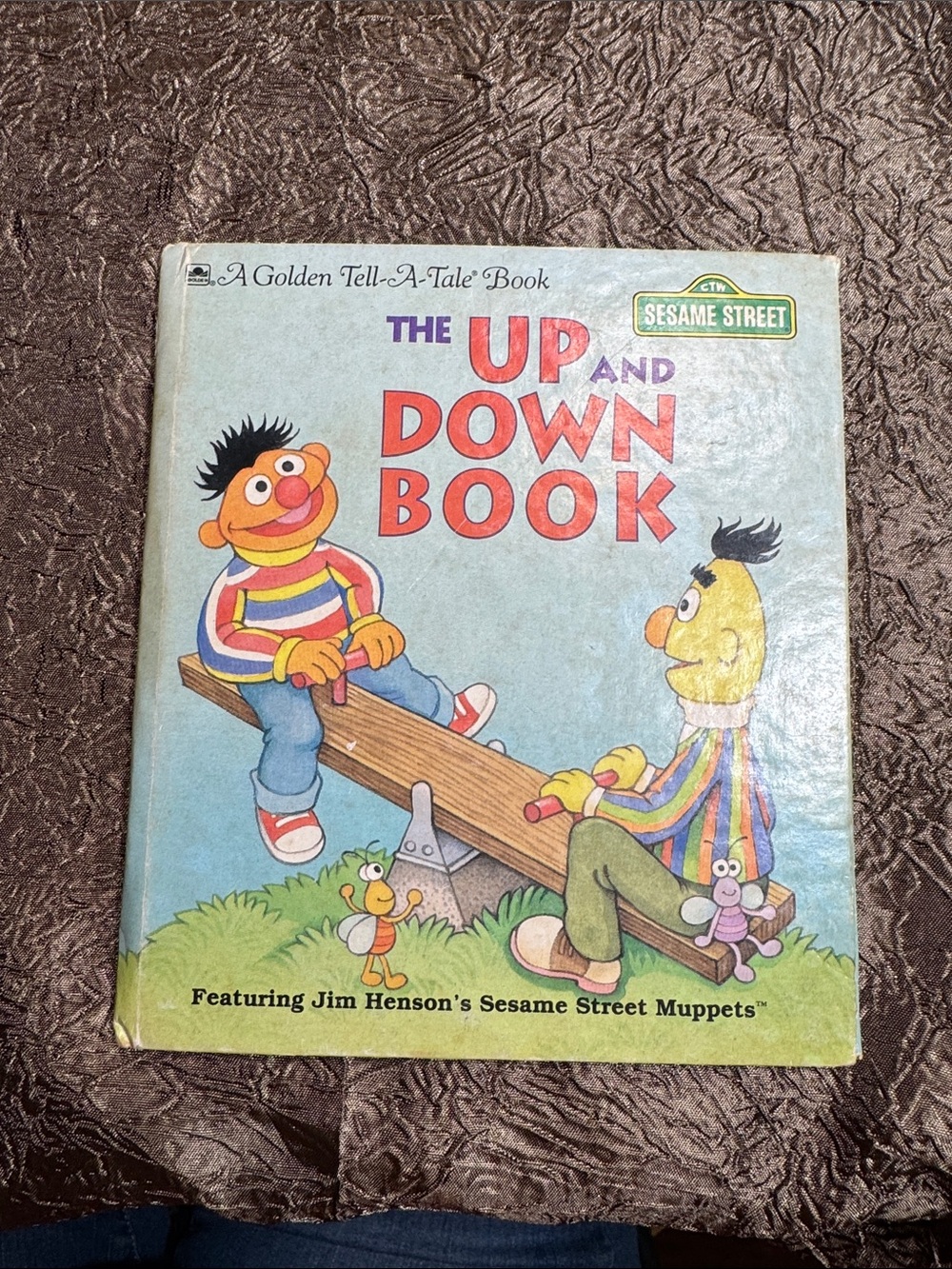 Sesame Street Up and Down Book - Blue, Red, Yellow, Green